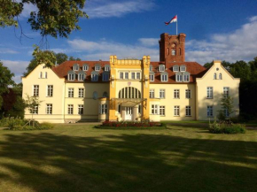 Schloss Lelkendorf - Fewo Parkblick